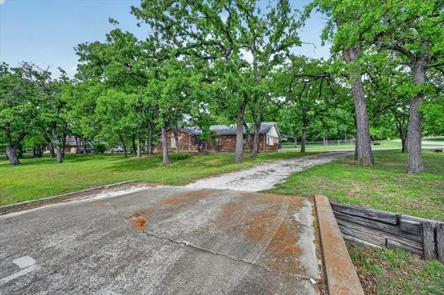 Photo of 745 Carol Lane