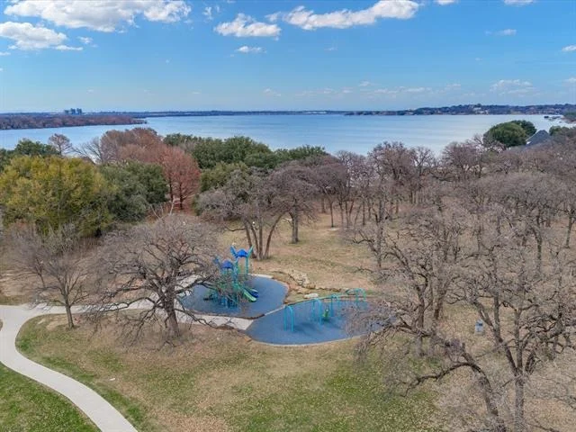 Photo of 6606 Canalview Drive