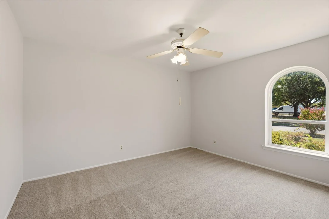 Photo of 2015 Inverness Drive