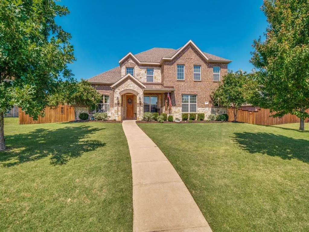 Photo of 266 Benwick Drive