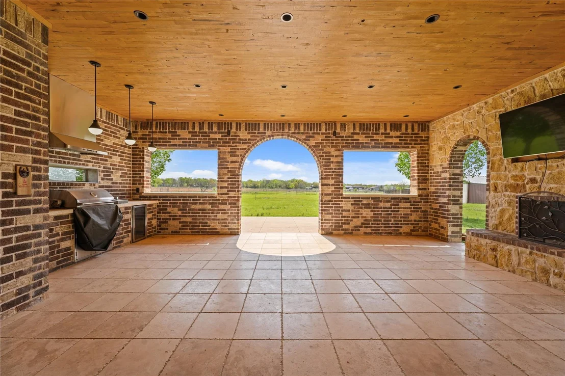 Photo of 7754 County Road 275