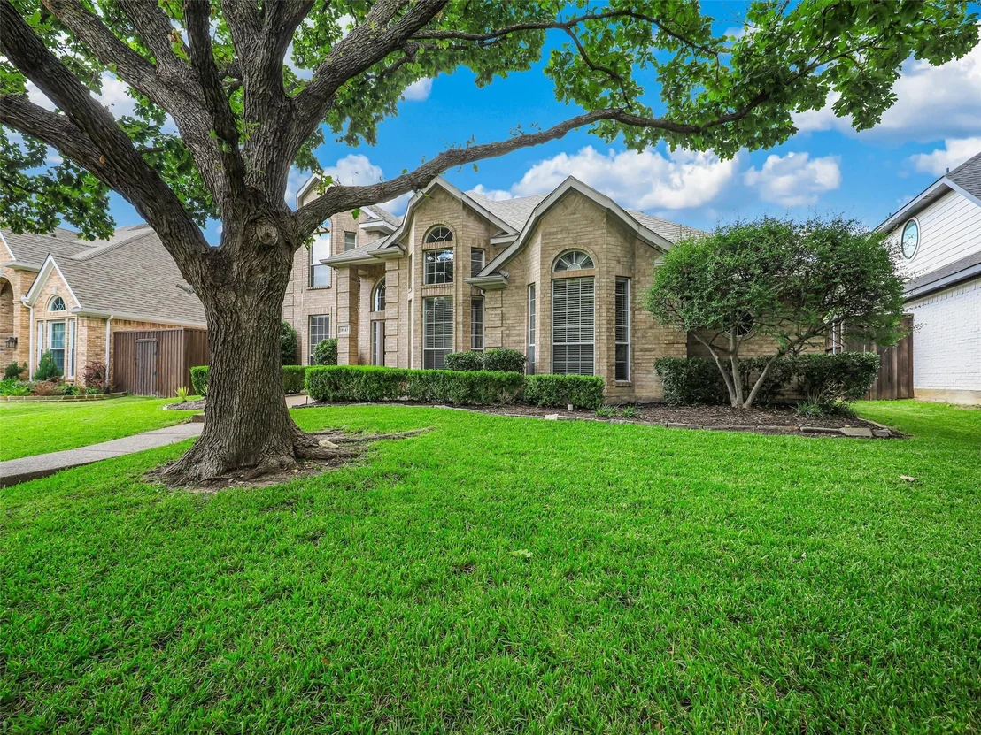 Photo of 18543 Gibbons Drive
