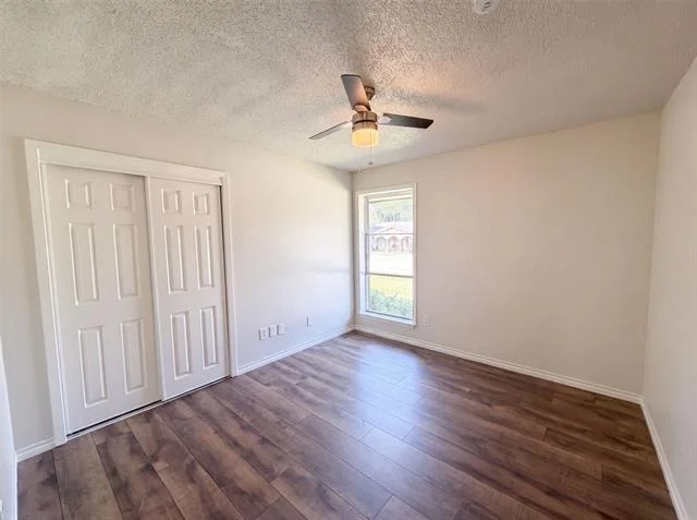 Photo of 2136 Mountainview Drive