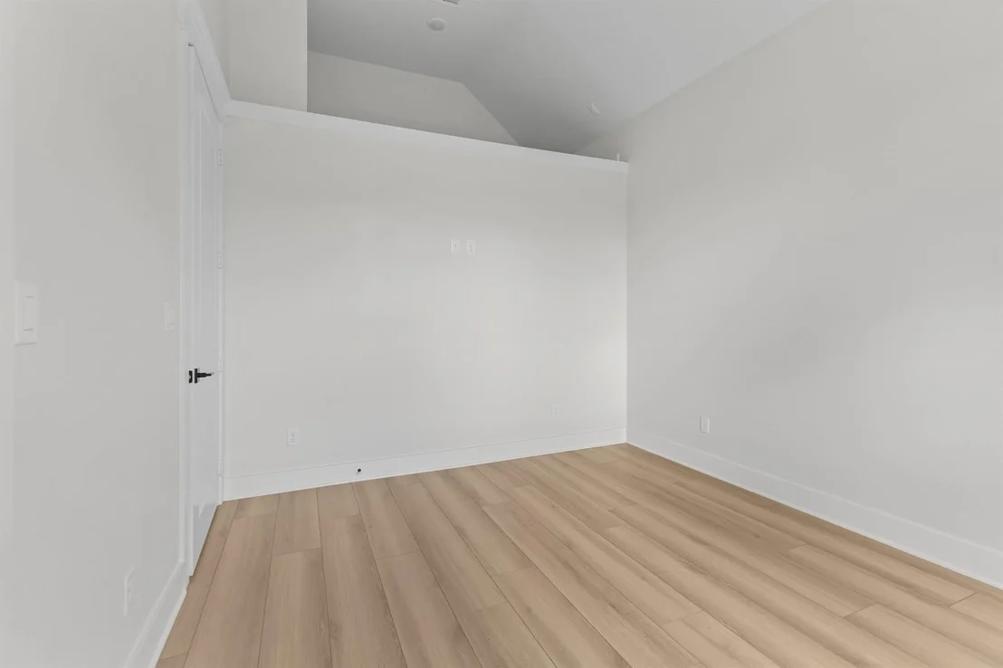 Photo of 13914 Cedar Hill Lane