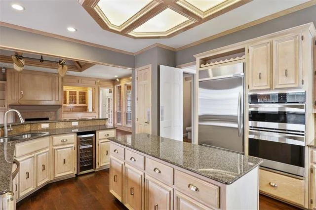 Photo of 4807 Holly Tree Drive