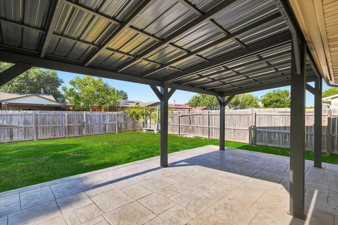 Photo of 5561 Rutledge Drive