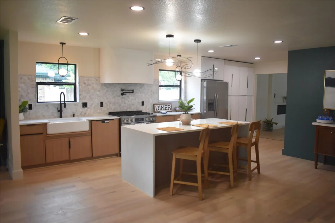 Photo of 2908 Washington Street