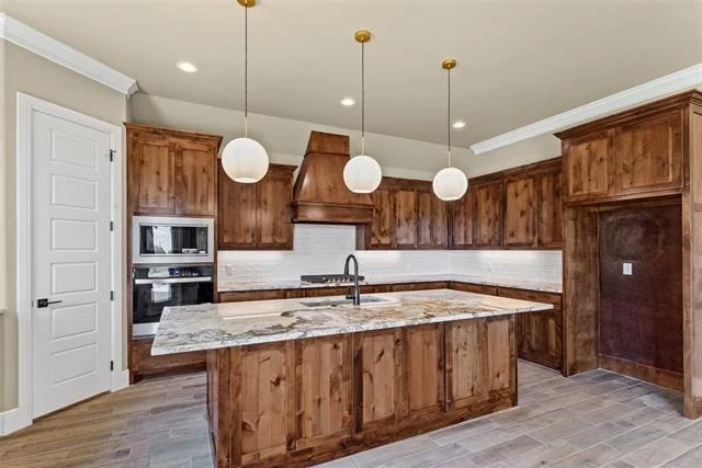Photo of 1041 Mickelson Drive