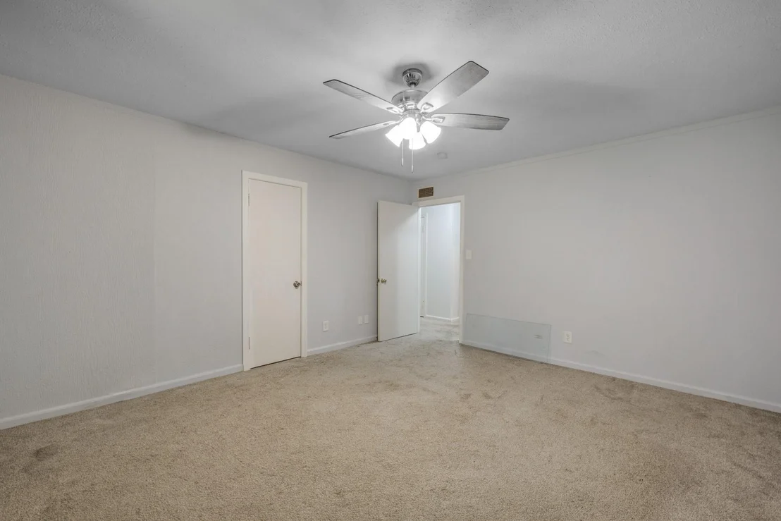 Photo of 3865 Whittier Street