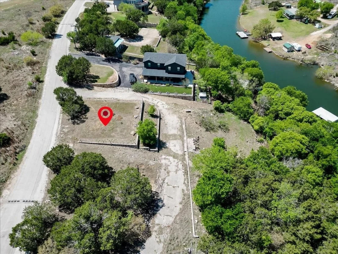 Photo of 1131 Brackeen Drive