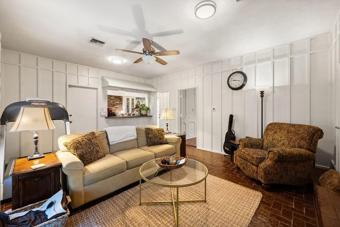 Photo of 1700 Jennifer Circle
