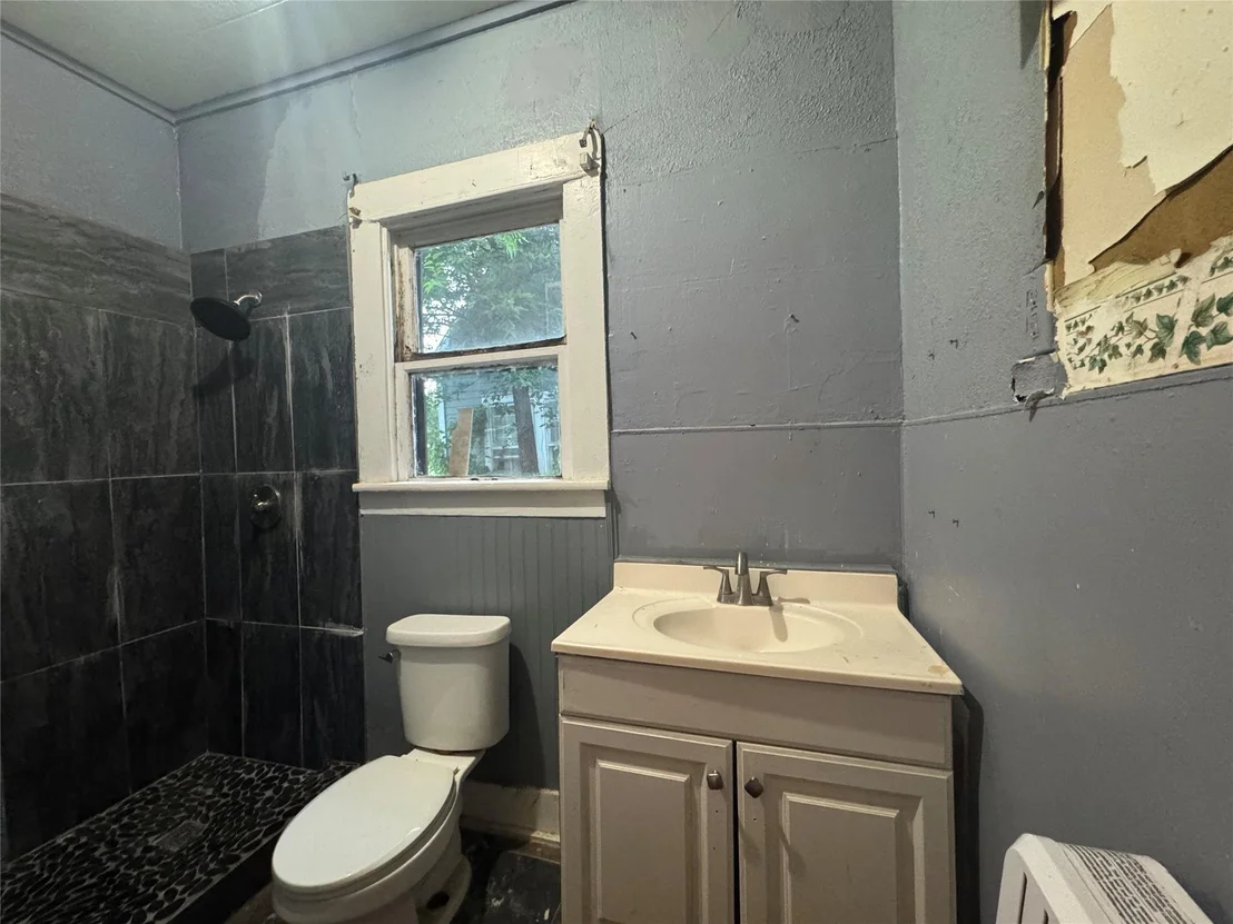 Photo of 2721 Homan Avenue