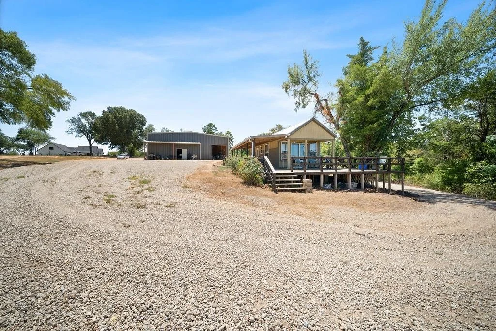 Photo of 551 County Road 4203