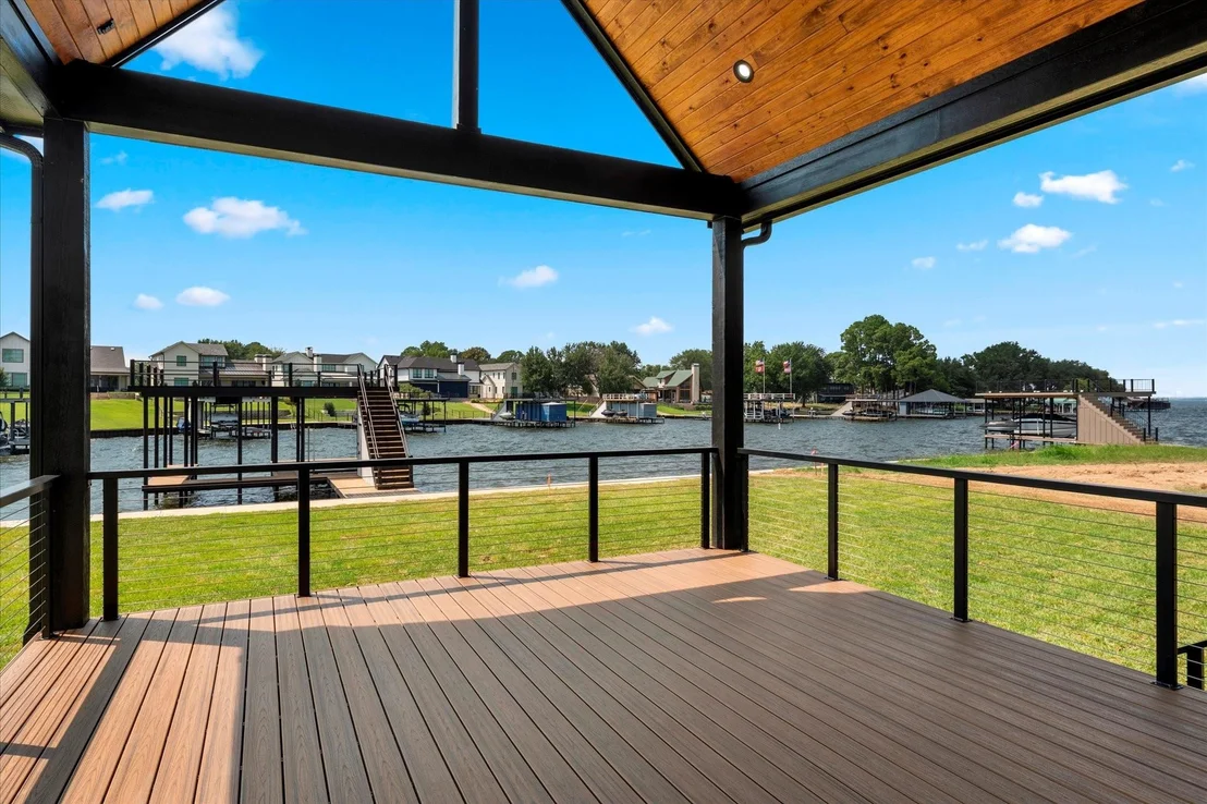 Photo of 2565 Groves Court