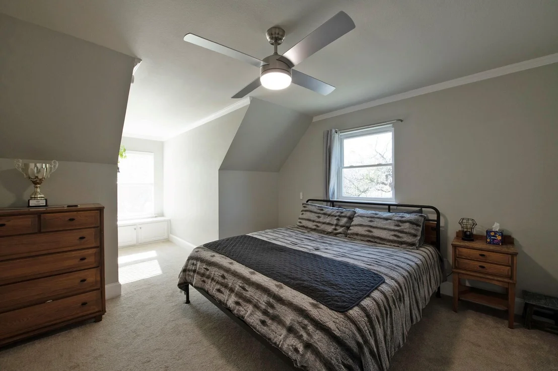 Photo of 405 Chippendale Drive