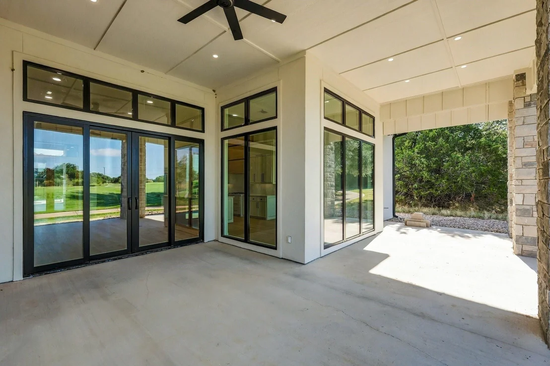 Photo of 125 Oyster Bay