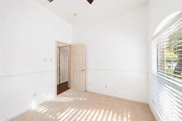 Photo of 306 Fairfax Drive