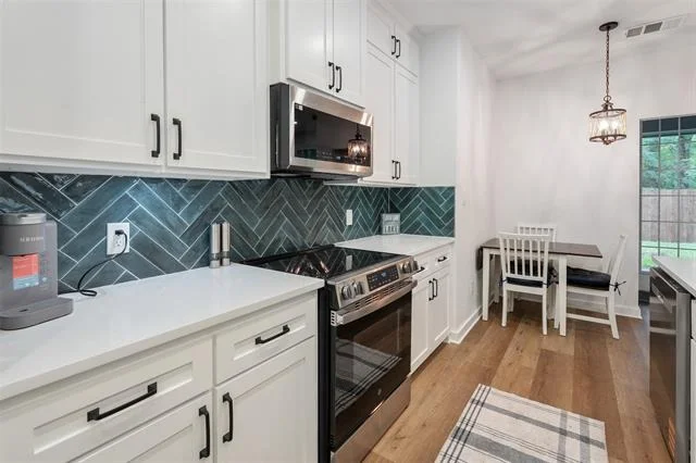 Photo of 141 Wedgewood Drive