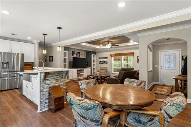 Photo of 140 Private Road 5679