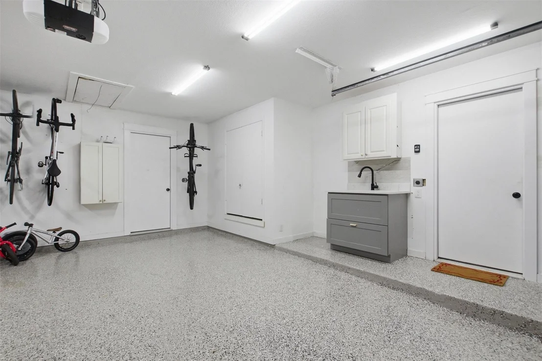 Photo of 1902 Baylor Drive