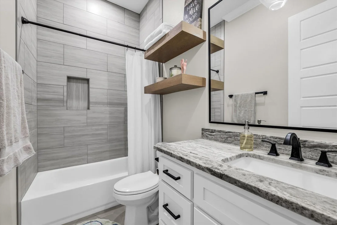 Photo of 2724 Southwinds Drive