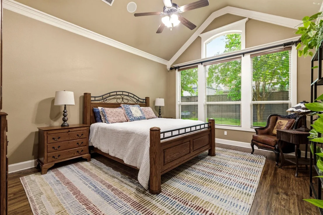 Photo of 3989 Benchmark Lane