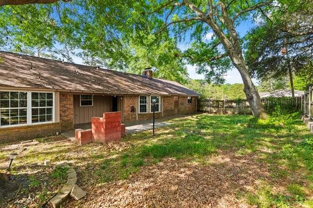 Photo of 2090 Fort Drive