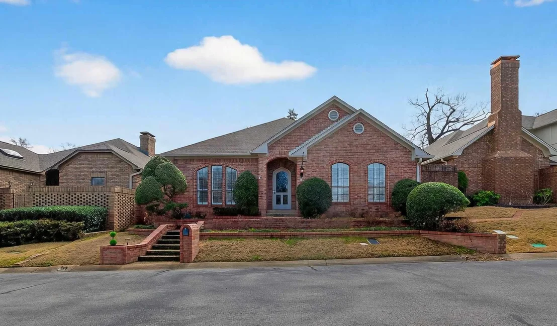 Photo of 504 Hyde Park Drive