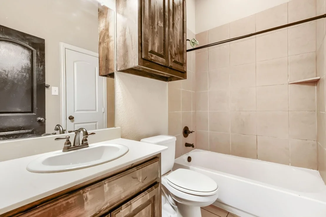 Photo of 126 Fox Hollow Boulevard