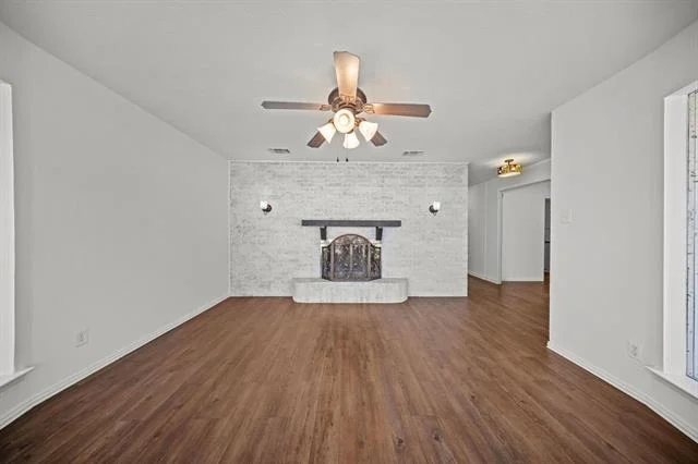 Photo of 203 Oak Forest Trail