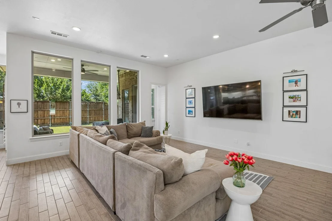Photo of 4671 Crossvine Drive