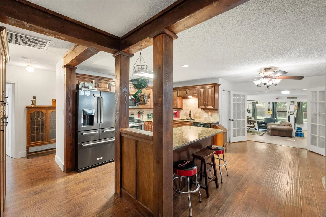 Photo of 502 Bellevue Drive