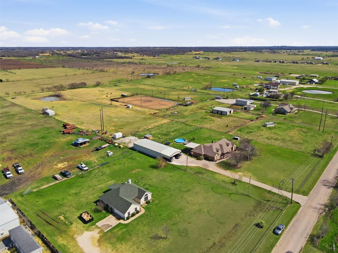 Photo of 7229 County Road 1205