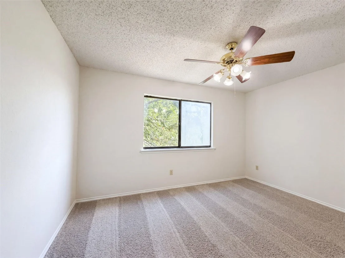 Photo of 3805 Brookfield Drive