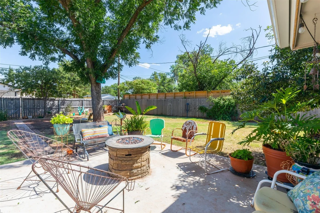 Photo of 1801 Sylvan Drive