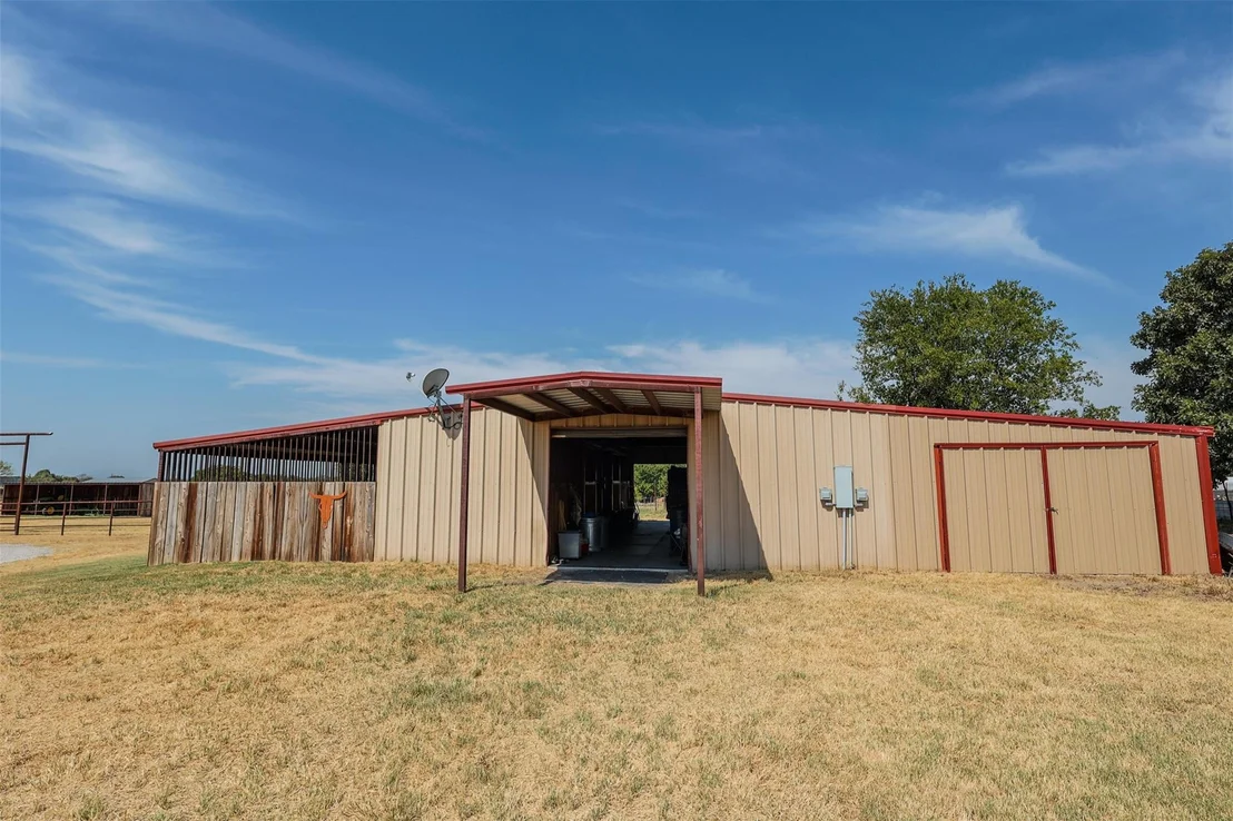 Photo of 1108 County Road 4360