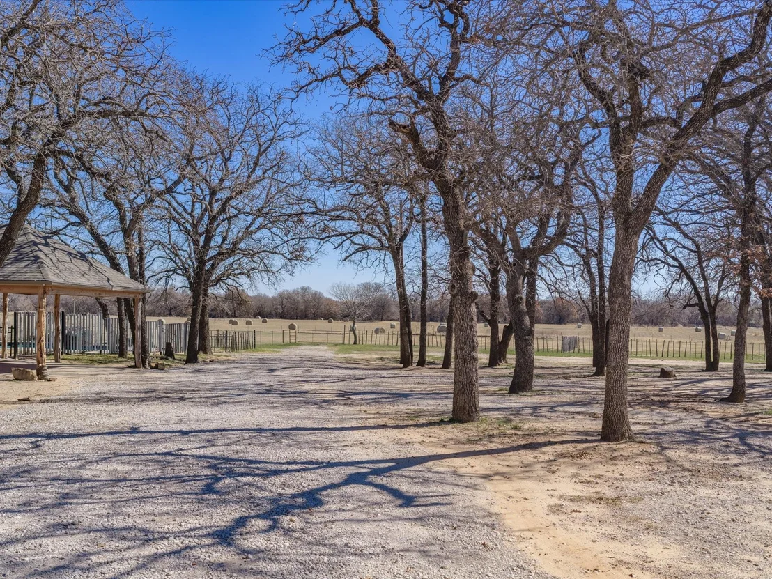 Photo of 19901 S Highway 281