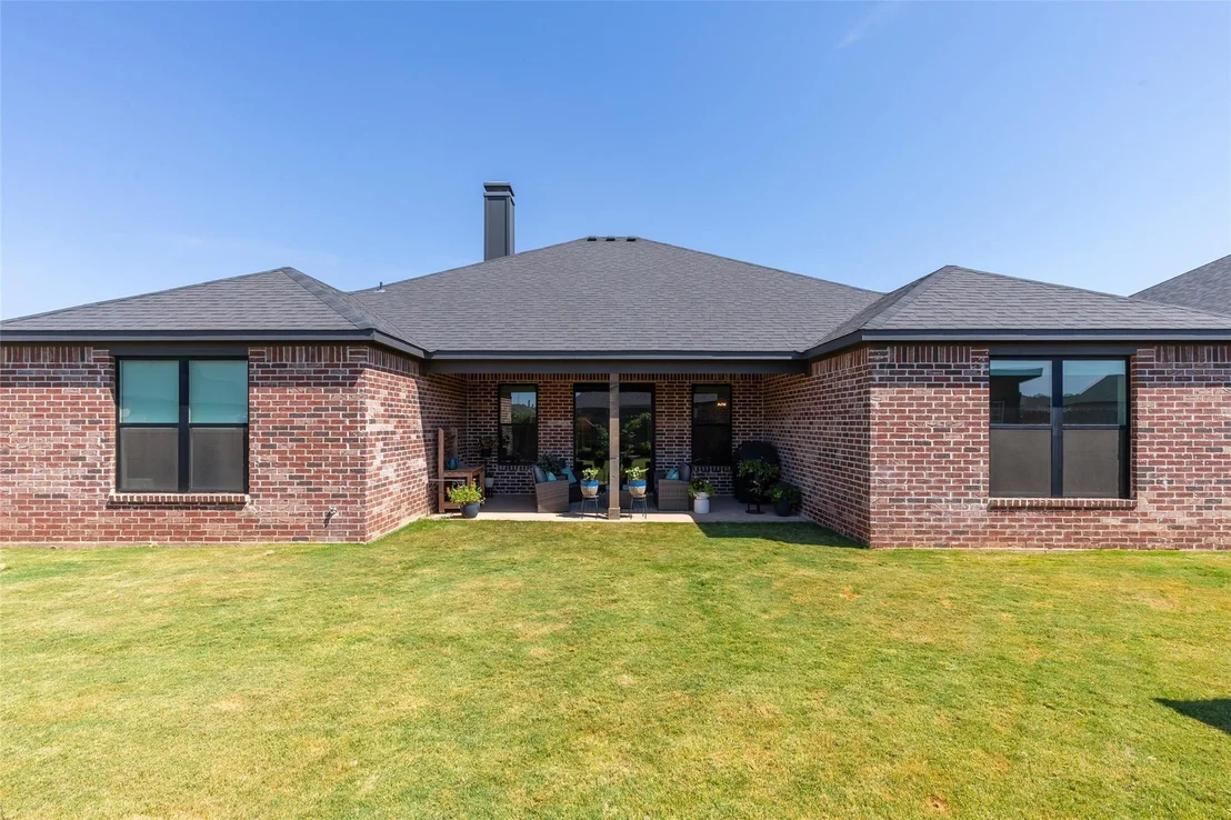 Photo of 5035 Cranbrook Drive