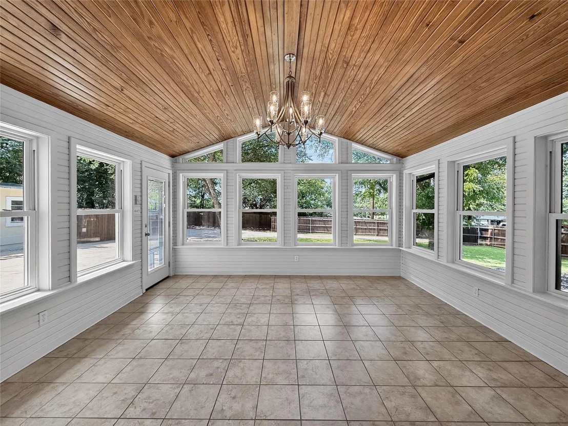 Photo of 617 Dunaway Lane