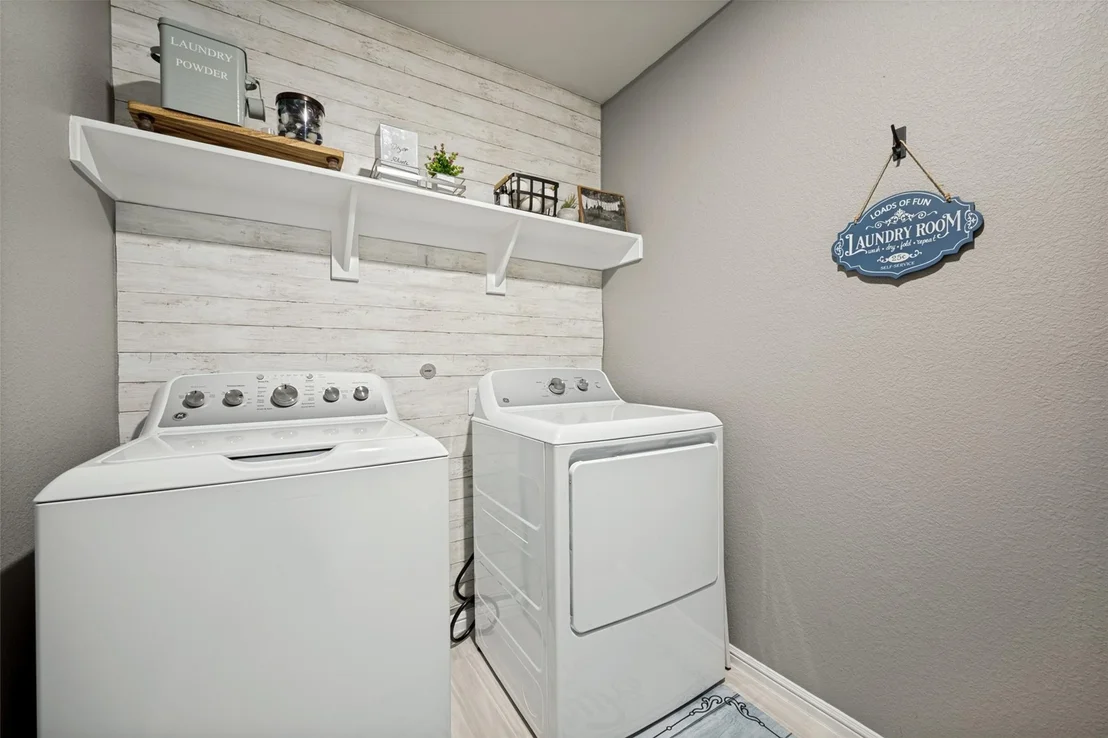Photo of 5529 Legends Way