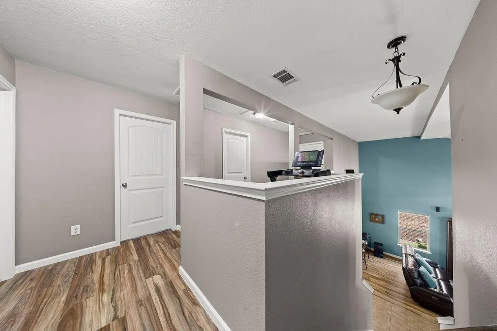 Photo of 2102 Meadow View Drive