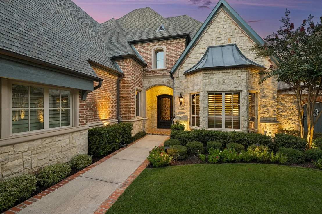 Photo of 6350 Memorial Drive