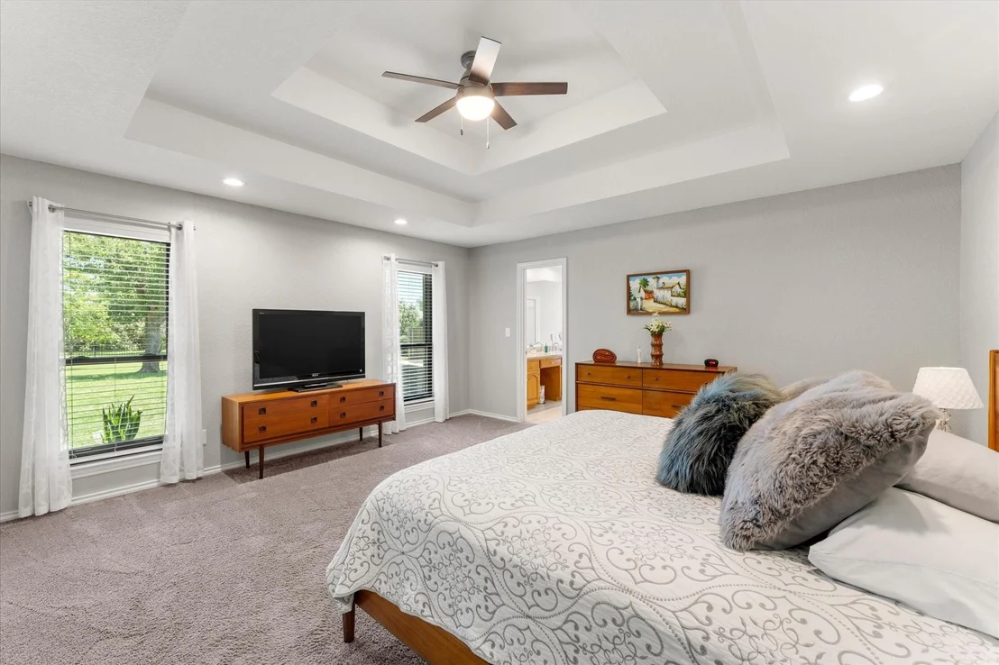 Photo of 10612 Live Oak Drive