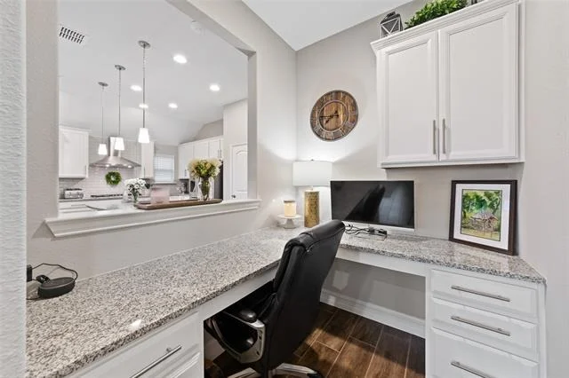 Photo of 3833 Bennett Trail