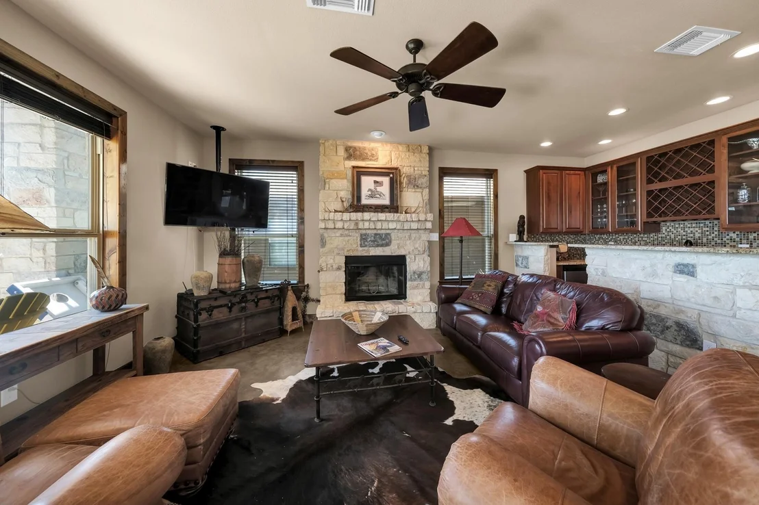 Photo of 2649 Hideaway Lane
