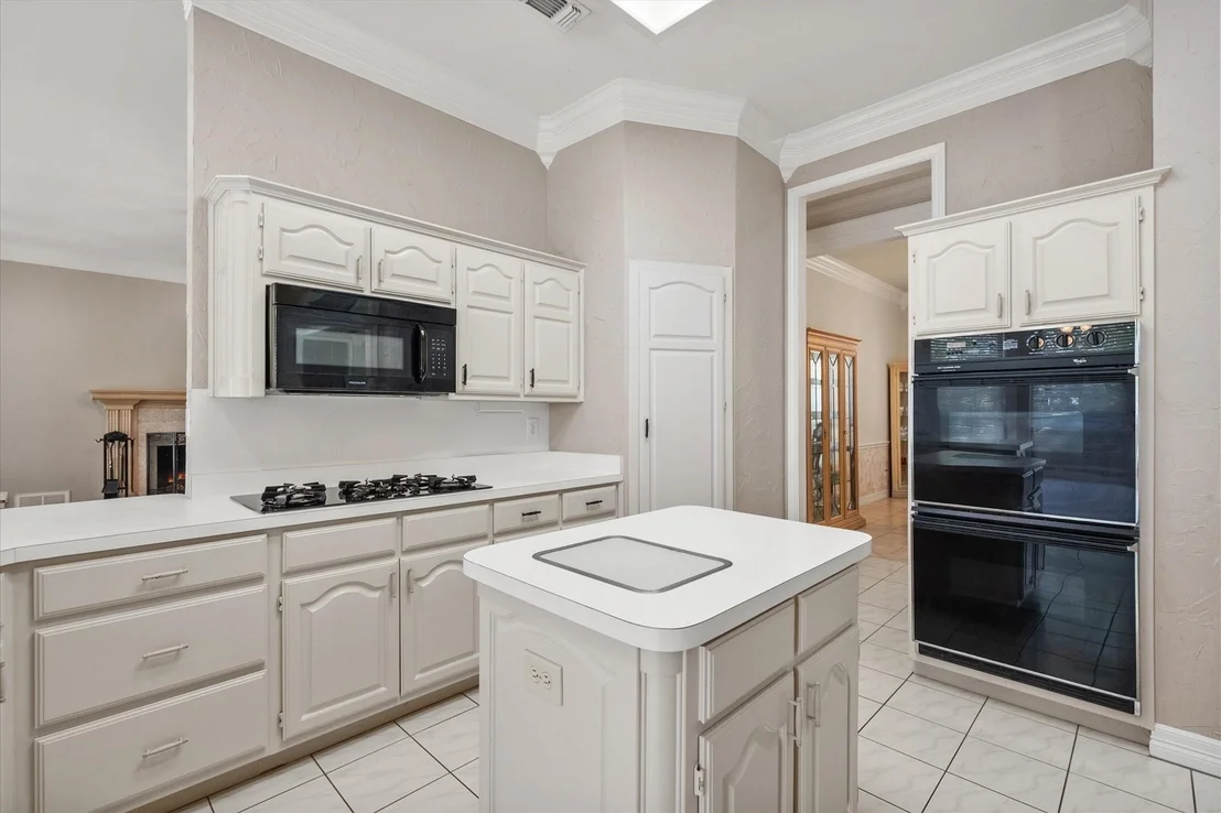 Photo of 1388 Fairhaven Drive