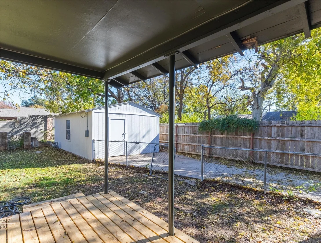 Photo of 1325 Highland Avenue