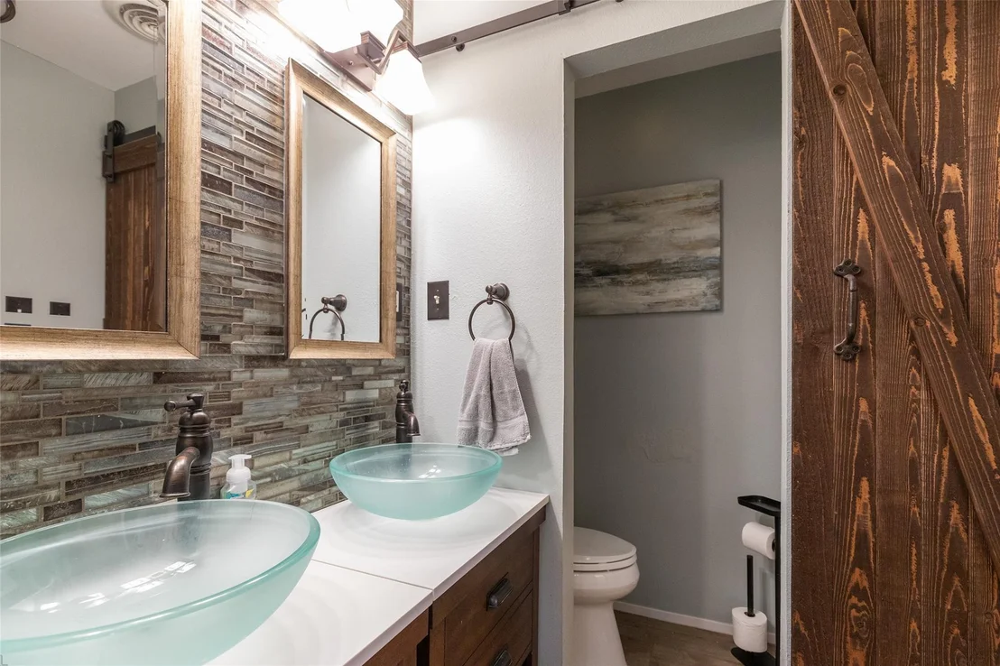 Photo of 4002 Ligustrum Drive