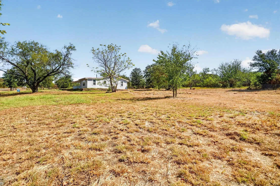 Photo of 795 Meadow Road