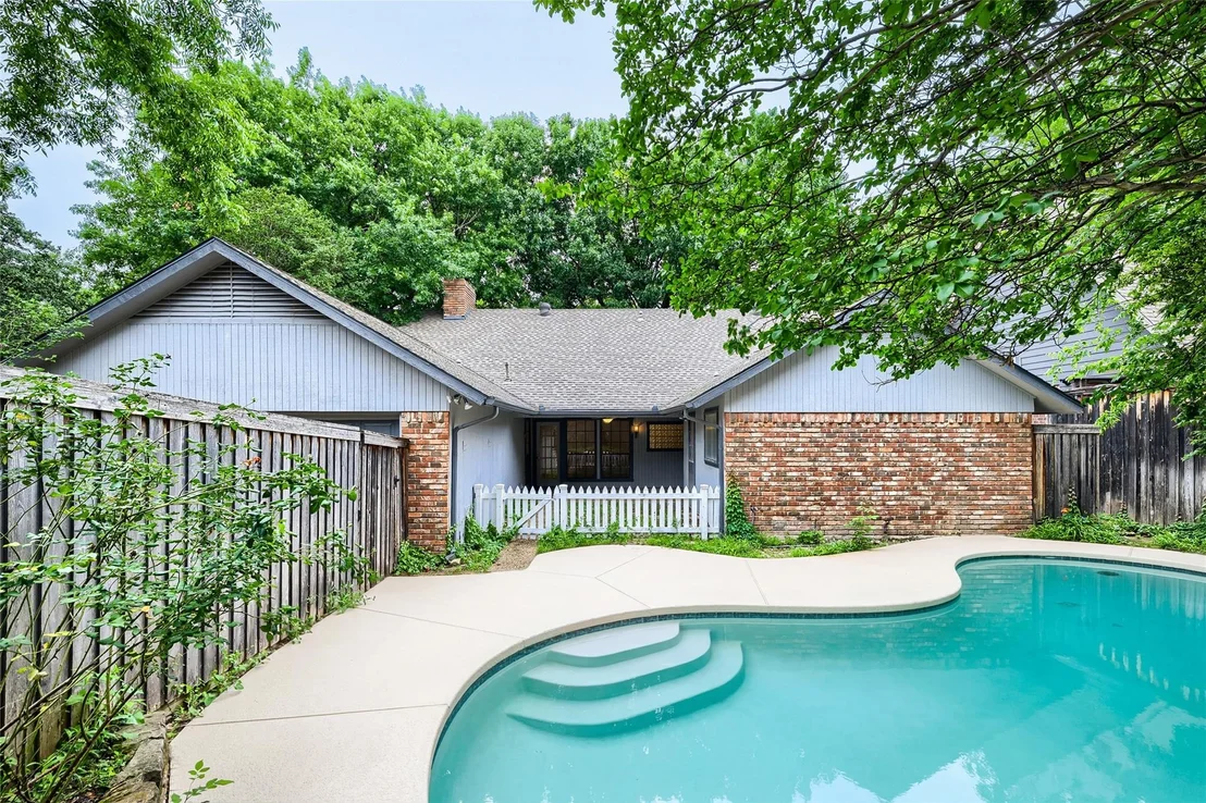 Photo of 8026 Westover Drive